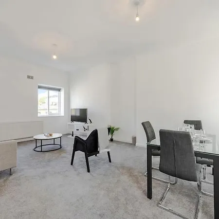 Luxury 3 Bedroom Apartment Near Hyde Park Londen Buitenkant foto