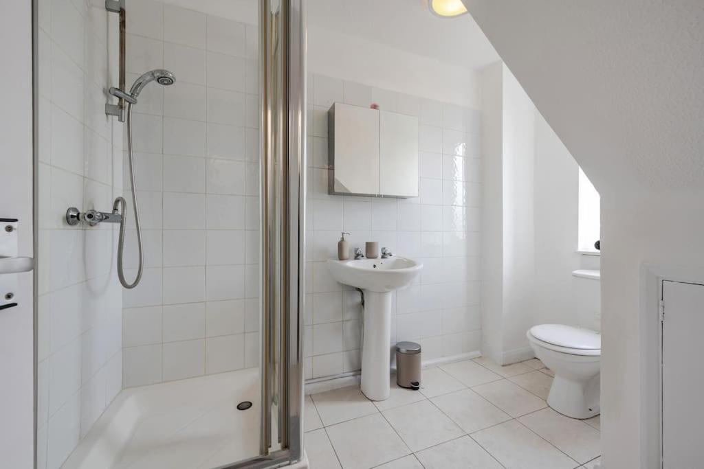 Apartment Luxury 3 Bedroom Near Hyde Park London